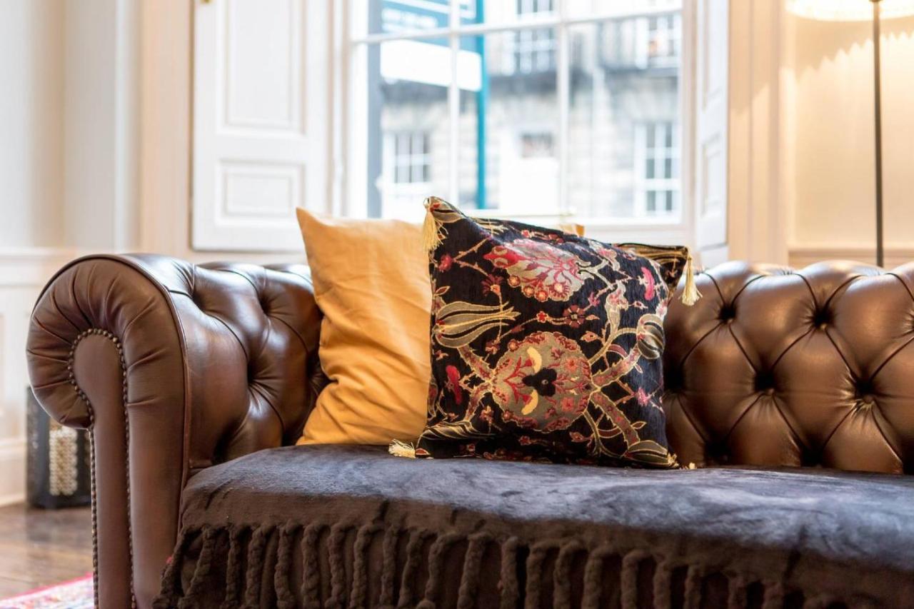 Joivy Converted Flat In Historic Building In New Town Edinburgh Exterior photo
